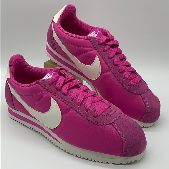 nike cortez fuchsia